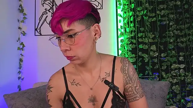 Snapshot of MiaMorgan_ chatting on 22, 2, 2026 MiaMorgan online show from 22, 2, 2026