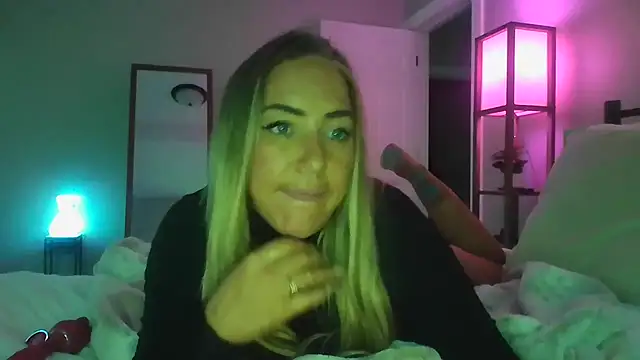 sunshinekisses online show from 18, 1, 2025