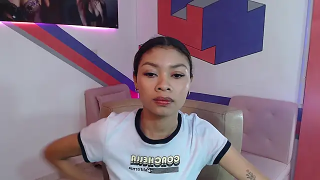Snapshot of Perla_prg chatting on 4, 1, 2025 Perla prg online show from 4, 1, 2025