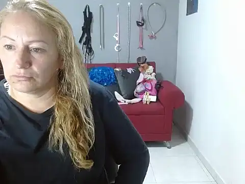 emperabigbootybigass online show from 11, 2, 2025