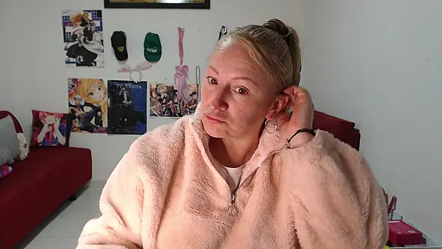 emperabigbootybigass online show from 19, 9, 2025