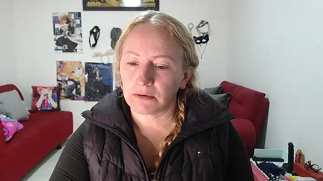 emperabigbootybigass online show from 2, 10, 2025