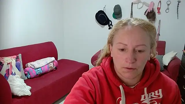 emperabigbootybigass online show from 9, 3, 2026