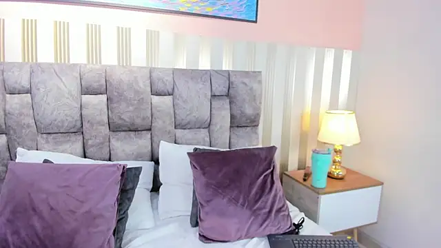 nova lane online show from 7, 2, 2025