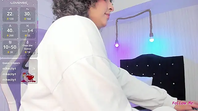 miku katsuragi online show from 7, 4, 2026