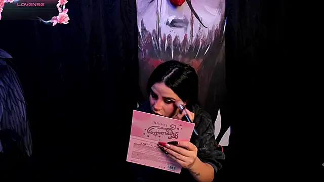 Kylie-fox online show from 8, 10, 2025