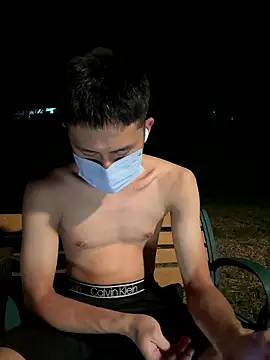 Snapshot of Benson18y chatting on 24, 9, 2025 Benson18y online show from 24, 9, 2025