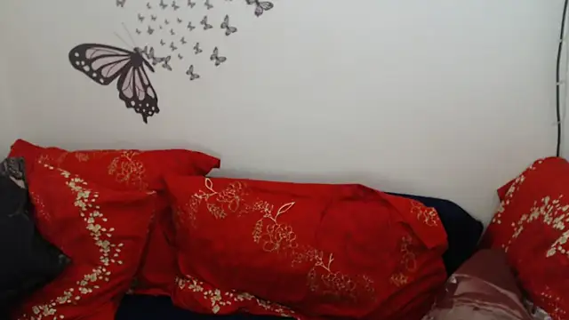 LadyHellene online show from 27, 2, 2025