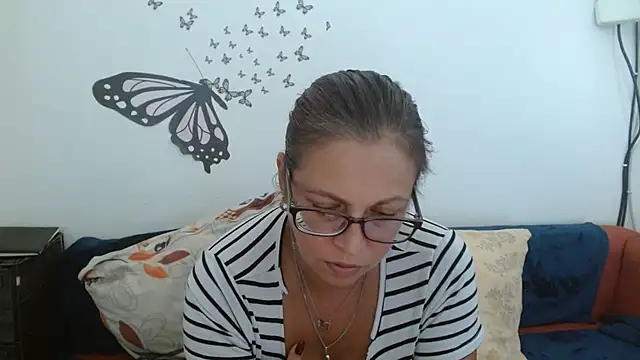 Snapshot of LadyHellene chatting on 16, 7, 2026 LadyHellene online show from 16, 7, 2026
