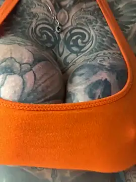 MeganWitch online show from 23, 4, 2026