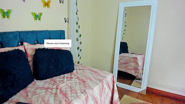 cristalwalker   online show from 16, 9, 2025