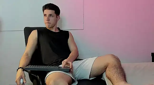 Snapshot of Adan_rivas_ chatting on 19, 12, 2024 Adan rivas online show from 19, 12, 2024