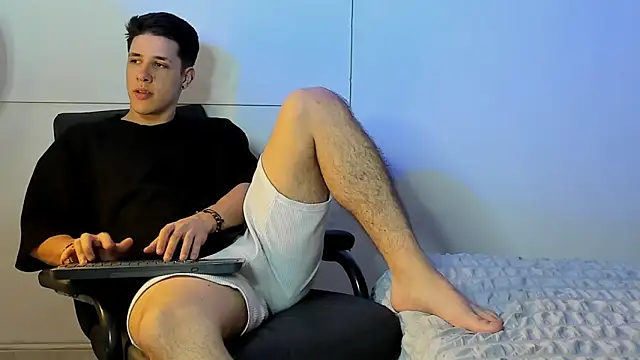 Snapshot of Adan_rivas_ chatting on 1, 2, 2025 Adan rivas online show from 1, 2, 2025