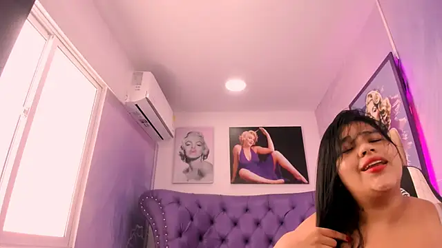 Snapshot of emma__milk_ chatting on 18, 3, 2025 emma milk online show from 18, 3, 2025