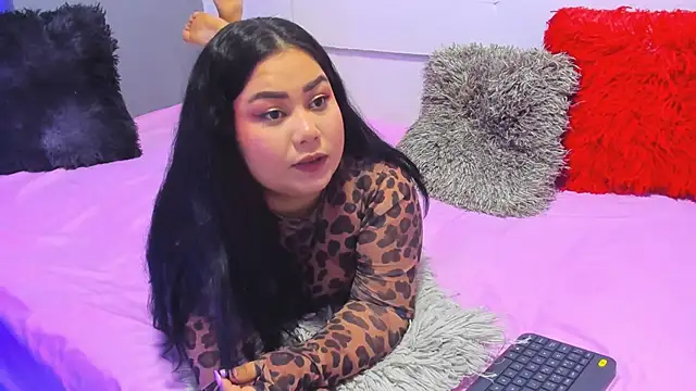 Snapshot of victoriajk chatting on 17, 2, 2026 victoriajk online show from 17, 2, 2026