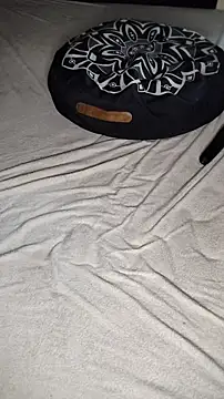 Sweet-SpicyOff online show from 3, 10, 2025