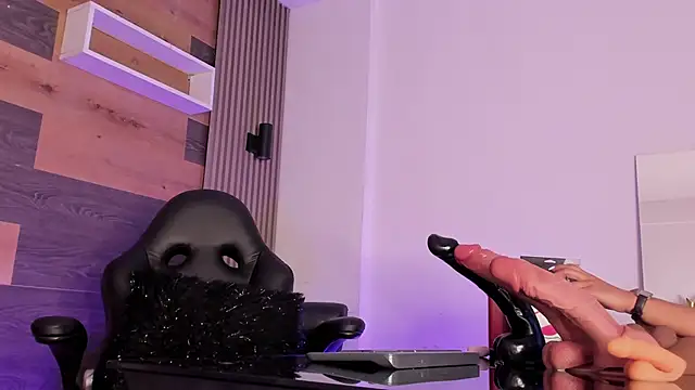 Snapshot of Ellaochoa chatting on 25, 9, 2025 Ellaochoa online show from 25, 9, 2025