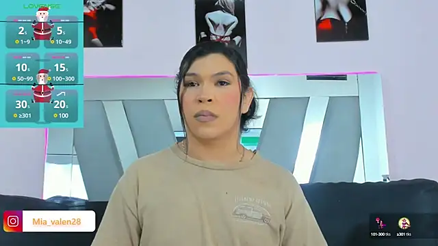 miavalentinaaa online show from 14, 12, 2024