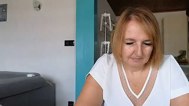 Snapshot of Sandcoq chatting on 15, 7, 2026 Sandcoq online show from 15, 7, 2026