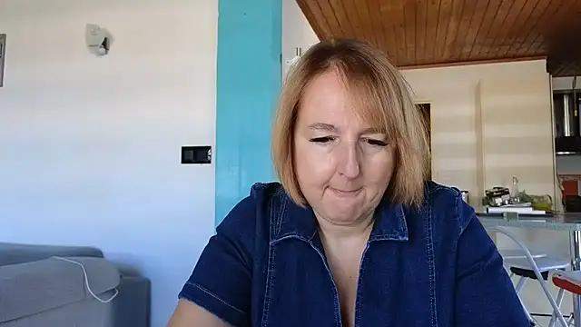 Snapshot of Sandcoq chatting on 24, 7, 2026 Sandcoq online show from 24, 7, 2026