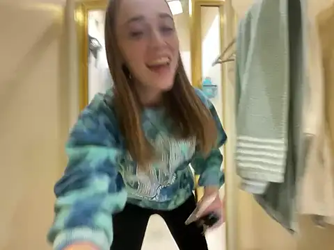 Maxinebabyyy online show from 31, 1, 2025