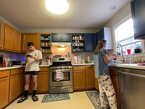 Maxinebabyyy online show from 17, 3, 2025