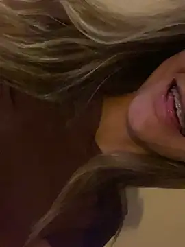 Carolinen online show from 6, 4, 2026