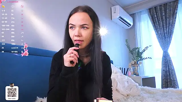 SynneFrary online show from 13, 10, 2025