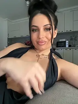 melissablack online show from 12, 10, 2025