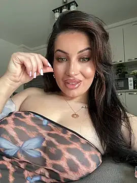 Snapshot of melissablack chatting on 20, 5, 2026 melissablack online show from 20, 5, 2026