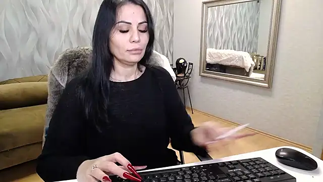 Sara Poison online show from 23, 11, 2025