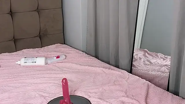 magnificent angel online show from 20, 2, 2025