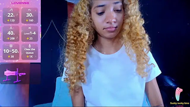 Charlotte Love10 online show from 25, 9, 2025