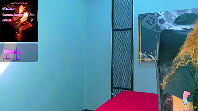 Charlotte Love10 online show from 15, 11, 2025