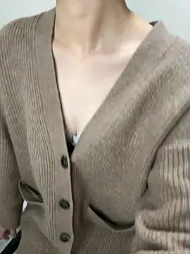 Snapshot of -x_MIU_x chatting on 18, 3, 2025 -x MIU x online show from 18, 3, 2025