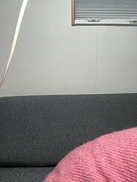 Snapshot of -x_MIU_x chatting on 5, 2, 2026 -x MIU x online show from 5, 2, 2026