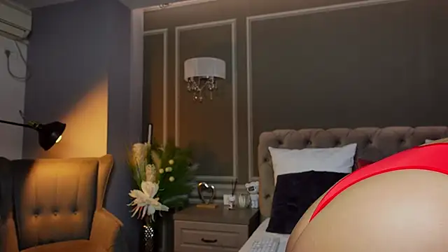 AnnieStylesx online show from 19, 9, 2025