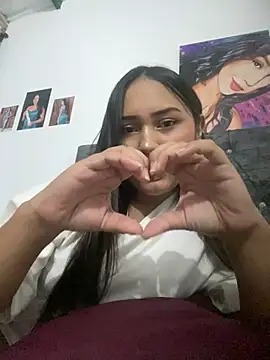 Snapshot of YuliiCamm chatting on 10, 12, 2024 YuliiCamm online show from 10, 12, 2024