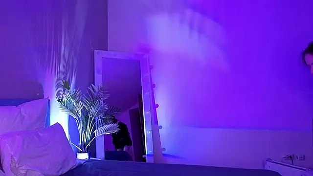 L1ittle kitty  online show from 21, 4, 2026