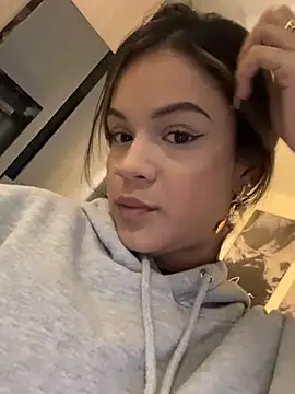 Alisha-Bond online show from 7, 2, 2025