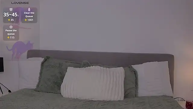 AllisonSky online show from 4, 2, 2026