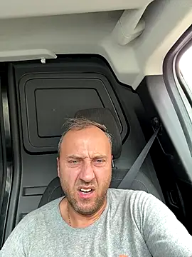 Snapshot of Lecatore80 chatting on 31, 10, 2025 Lecatore80 online show from 31, 10, 2025