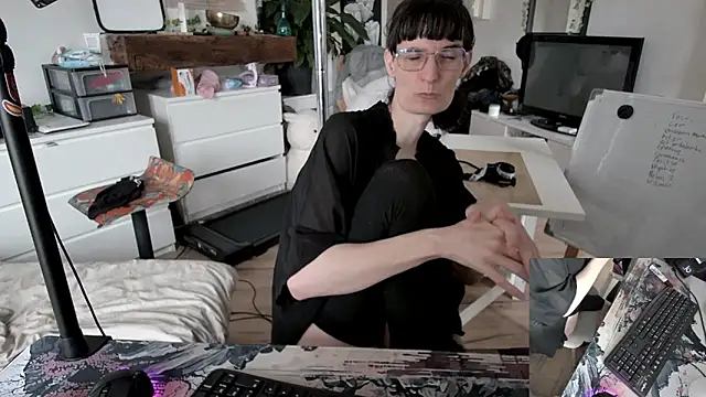 Snapshot of CeriseLapine chatting on 17, 1, 2026 CeriseLapine online show from 17, 1, 2026