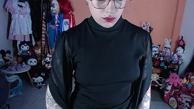 MissMiia2 online show from 14, 5, 2026
