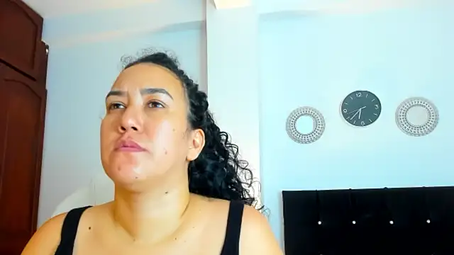Snapshot of kathyajhonss chatting on 6, 7, 2026 kathyajhonss online show from 6, 7, 2026