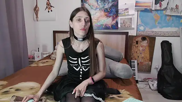 Snapshot of Iren chatting on 13, 2, 2025 Iren online show from 13, 2, 2025