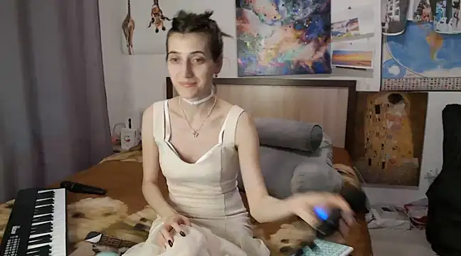 Snapshot of Iren chatting on 5, 3, 2025 Iren online show from 5, 3, 2025