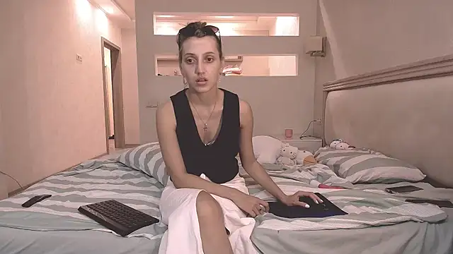 Snapshot of Iren chatting on 9, 9, 2025 Iren online show from 9, 9, 2025