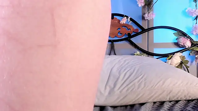 LilianSwall online show from 16, 12, 2024