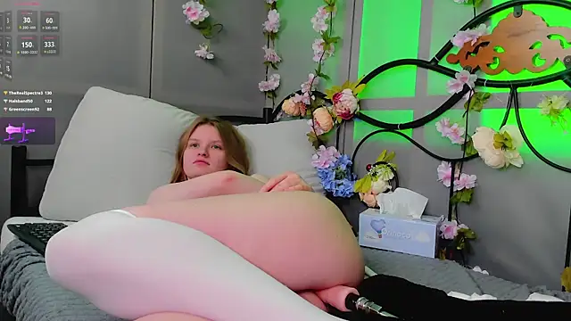 LilianSwall online show from 25, 1, 2025